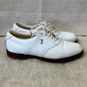 Golf Women's 8 1/2 white leather laced Shoes